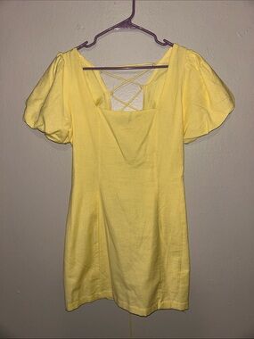 Yellow Summer Lace-Up Dress